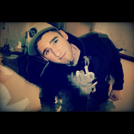 5743CF61-53F1-4E1A-BBD0-2018F1062176